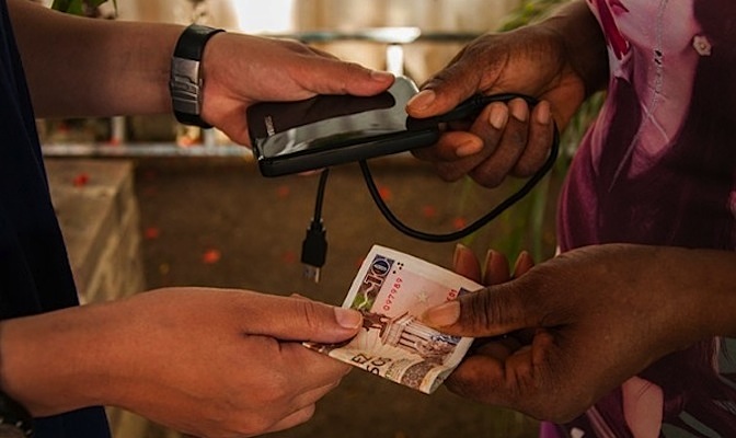 Yoani Sanchez, Generacion Y, packet